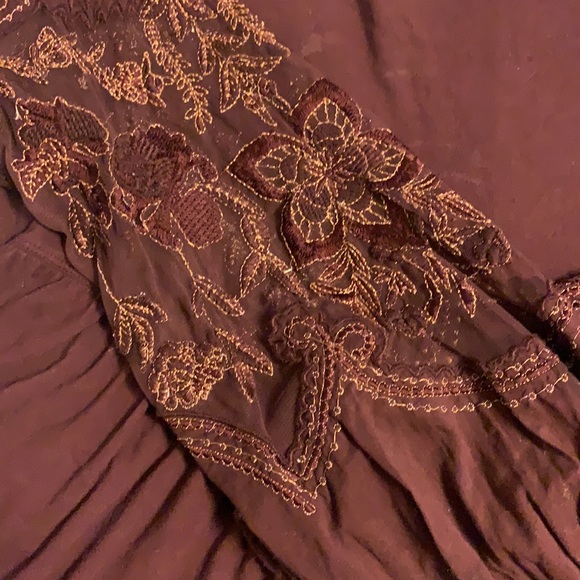 Free people embroidered gold and burgundy top - Picture 3 of 4